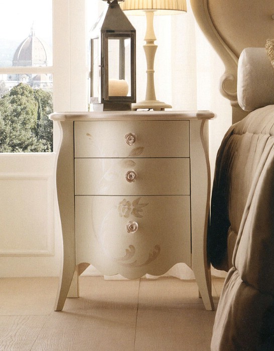 Classic style deluxe bedroom furniture Eros - Luxury Italian Bedroom Furniture