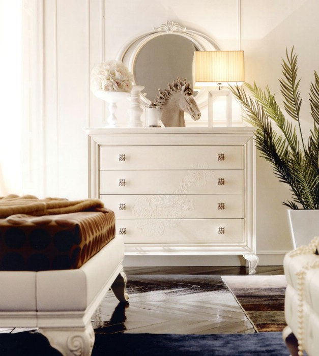 Classic luxury bedroom furniture Zoe 3