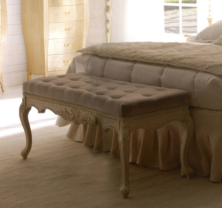 Classic luxury bedroom furniture Rudy 5