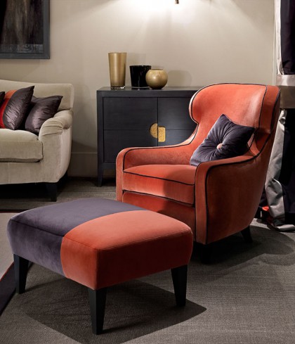 Armchair with pouf