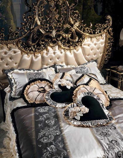 ART.RY001-BED ROYAL COLLECTION