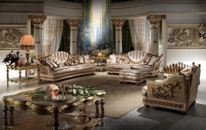 Exclusive-classic-livingroom-royal