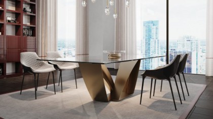 Apeiron 72 Table