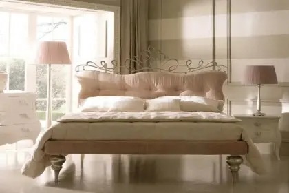 Classic bedroom furniture Glamour Collection