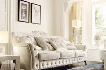 Classic sofa from Italian brand